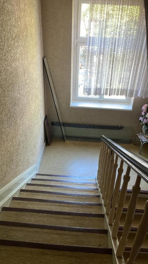 1 Schlafenzimmer 1 Whonzimmer Waschmaschine Trockner Maximum 4Personen Rheinhausen Center Appartement 1705 杜伊斯堡 外观 照片